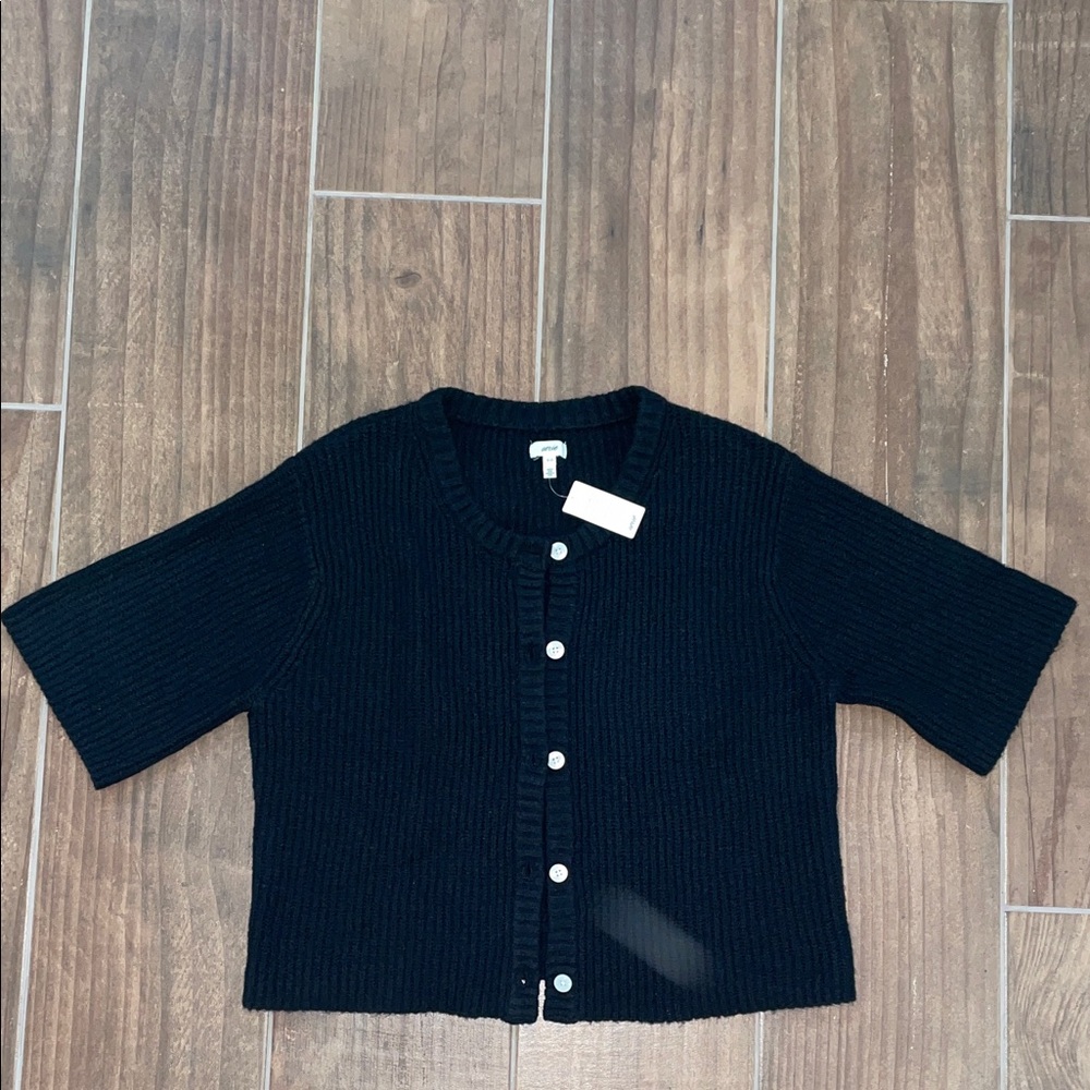 NWT Aerie unREAL Short Sleeve Button Up Cardigan